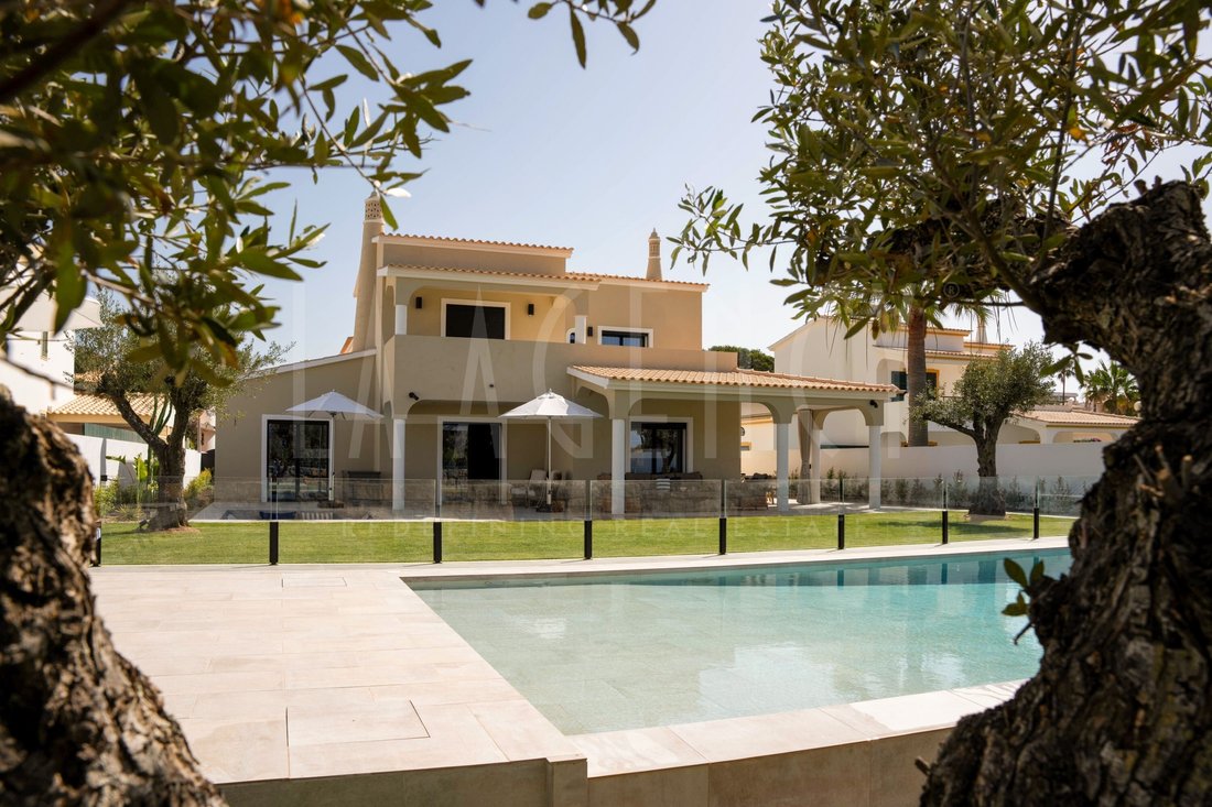 Villa in Faro (Se e Sao Pedro), Algarve, Portugal 3 - 17425873