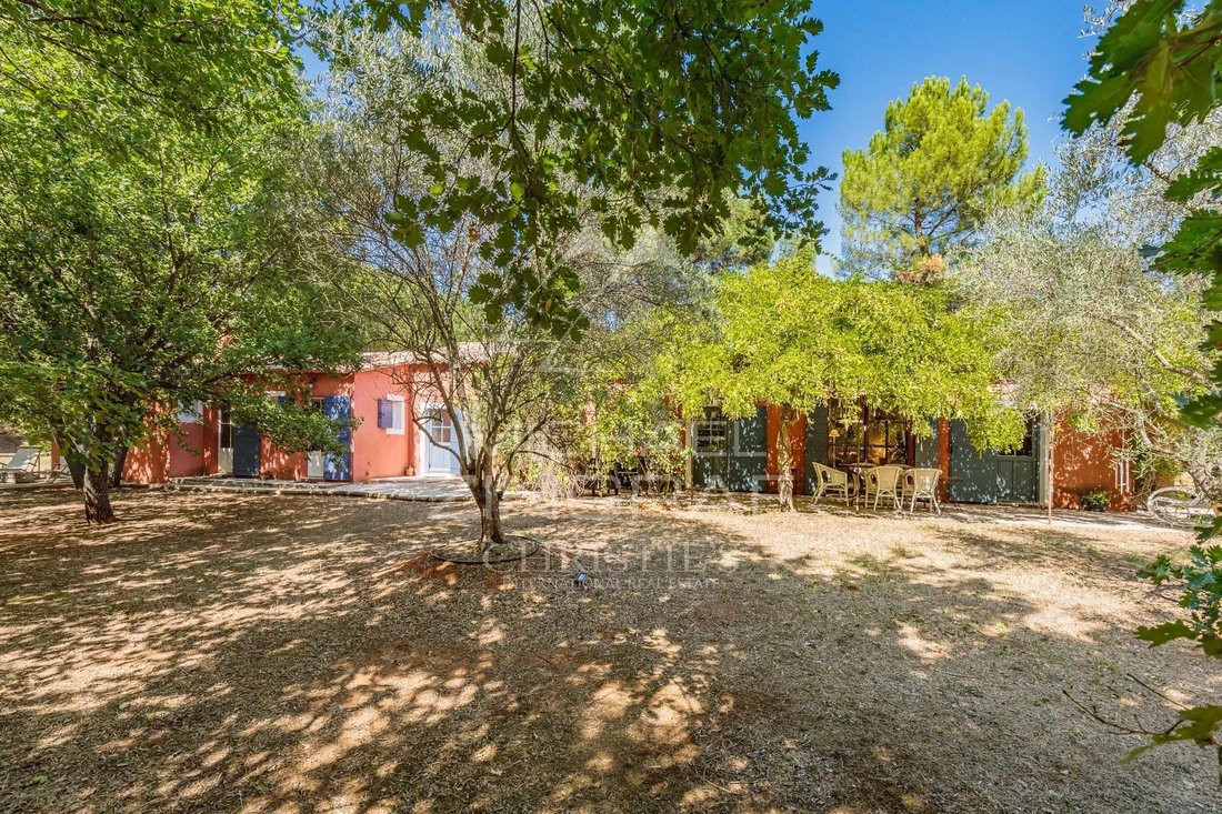 House in Roussillon, Provence-Alpes-Côte d'Azur, France 3 - 10649560