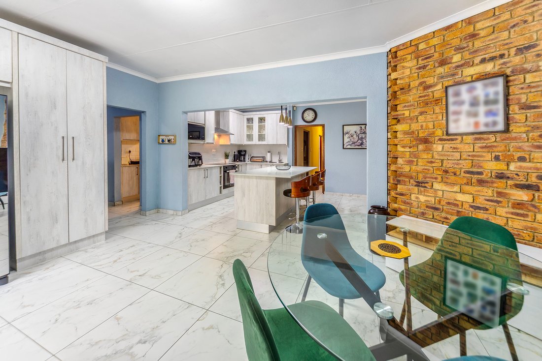 Country House in Munyaka Waterfall City, Gauteng, South Africa 3 - 17423921