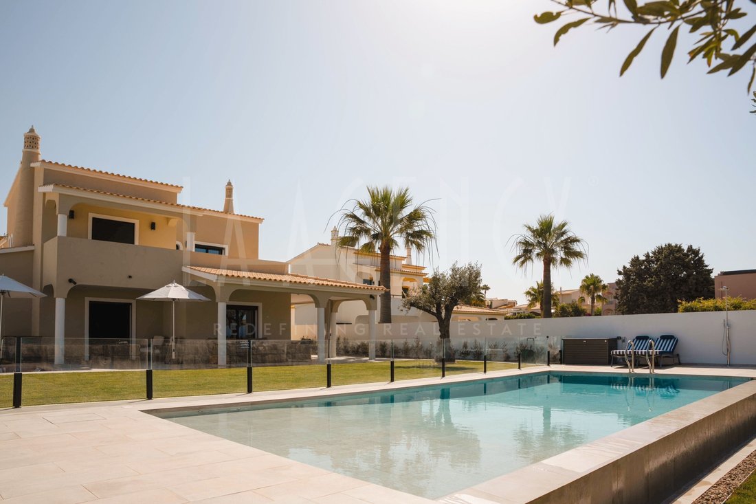 Villa in Faro (Se e Sao Pedro), Algarve, Portugal 4 - 17425873