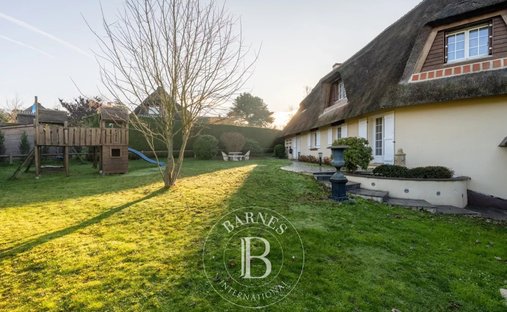 House in Thoiry, Ile-de-France, France 1