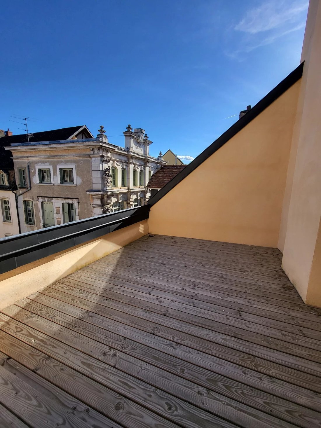 Apartment in Centre Ville, Beaune, France 1 - 17423714