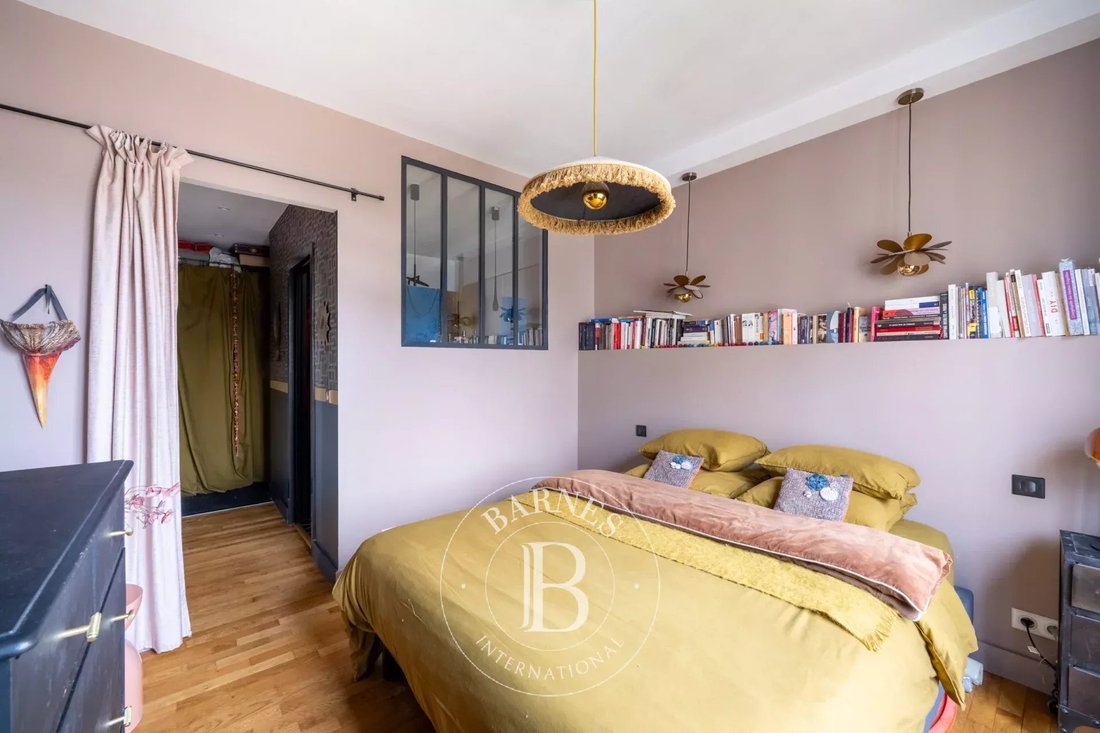 Apartment in Montreuil, Versailles, France 3 - 17423648