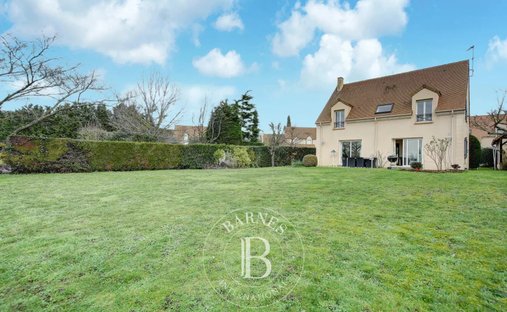 Château Saint Nom La Bretèche 1074.0 Sqm 10 Bedrooms