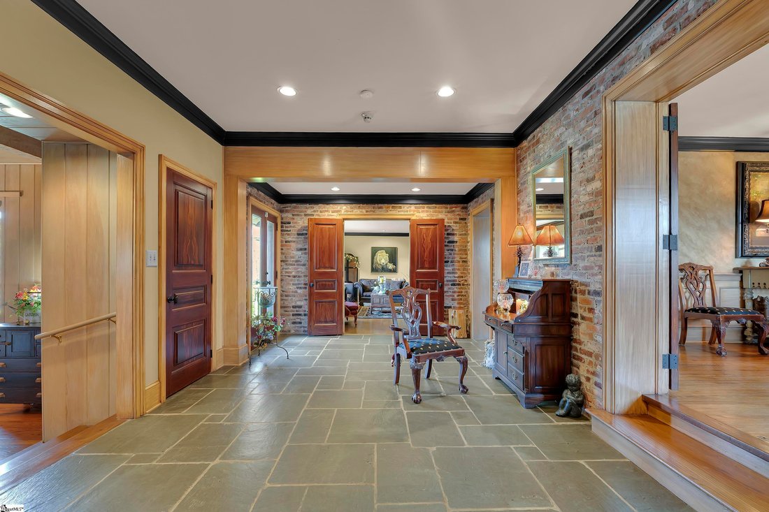 House in Spartanburg, South Carolina, United States 3 - 17424363