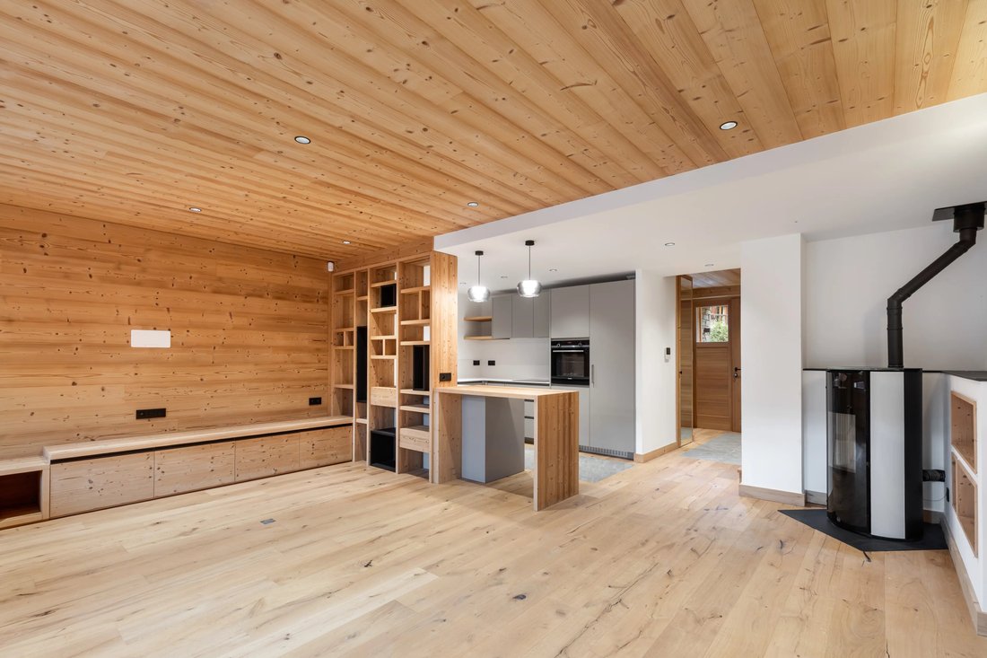 Chalet in Le Grand-Bornand, Auvergne-Rhône-Alpes, France 2 - 17423152