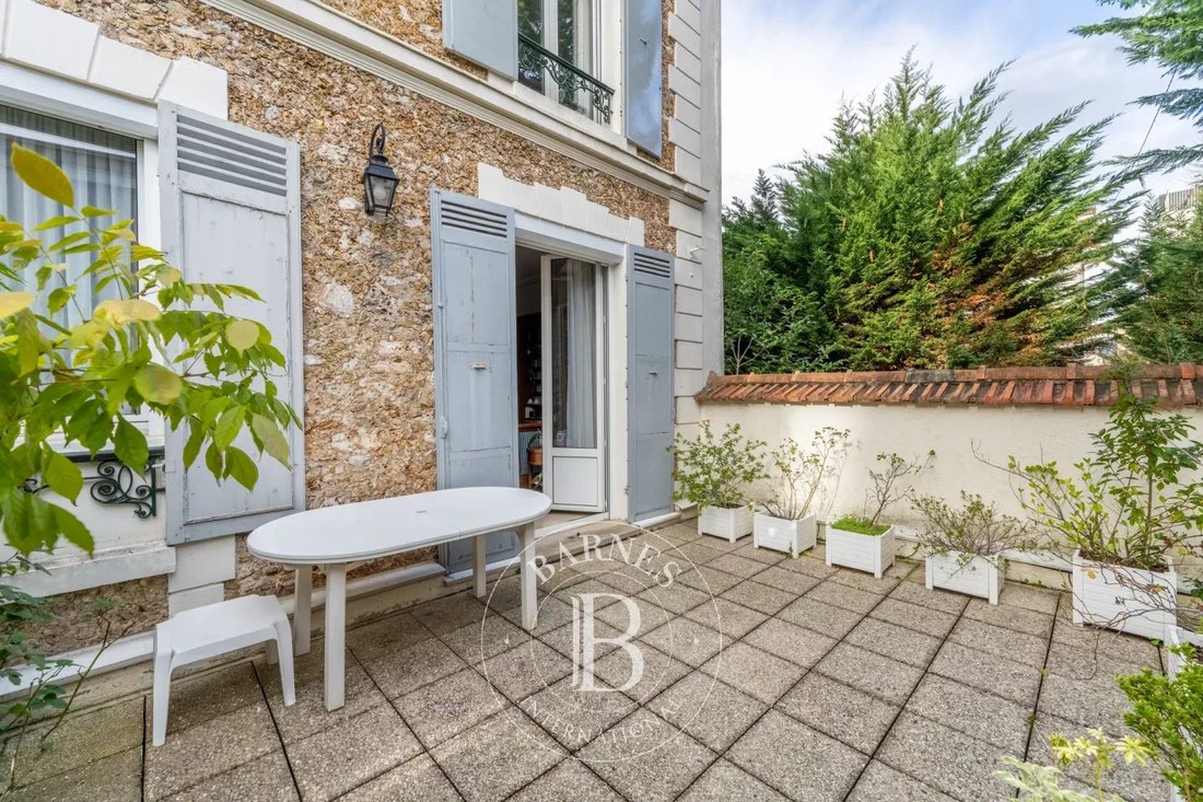 House in Notre Dame, Versailles, France 3 - 17423266