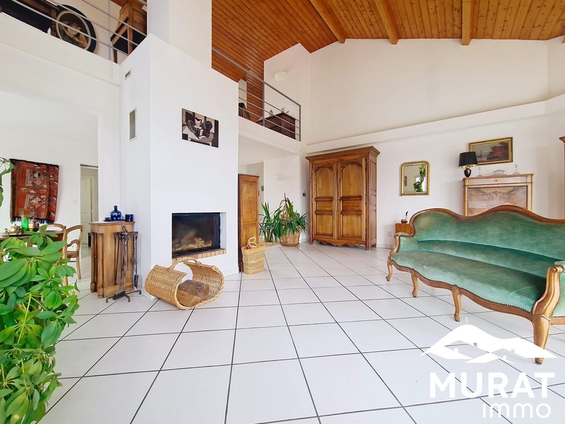 Villa in Royat, Auvergne-Rhône-Alpes, France 3 - 17426491