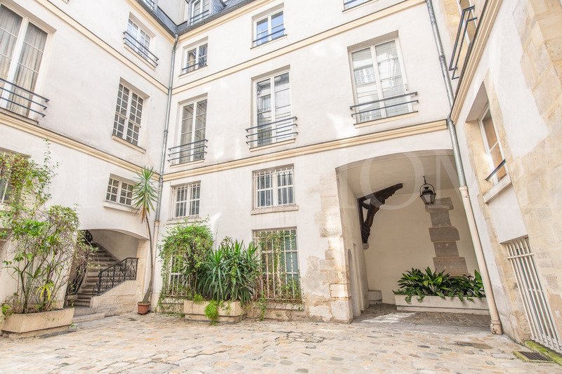 Apartment in Monnaie, Paris 6e Arrondissement, Paris 2 - 17425583