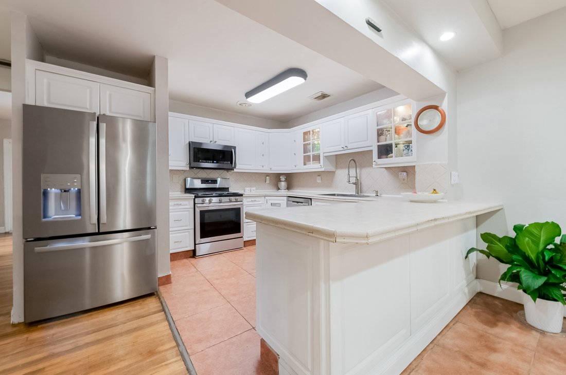 House in Miami Springs, Florida, United States 2 - 17422529