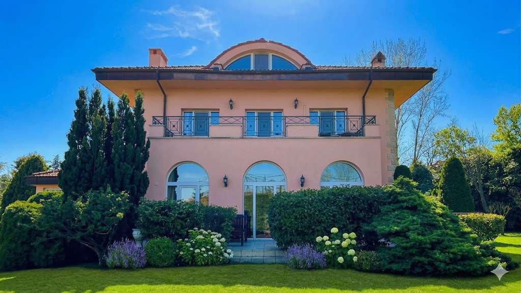 Mithatpaşa, İstanbul, Turkey 4 - 17423125