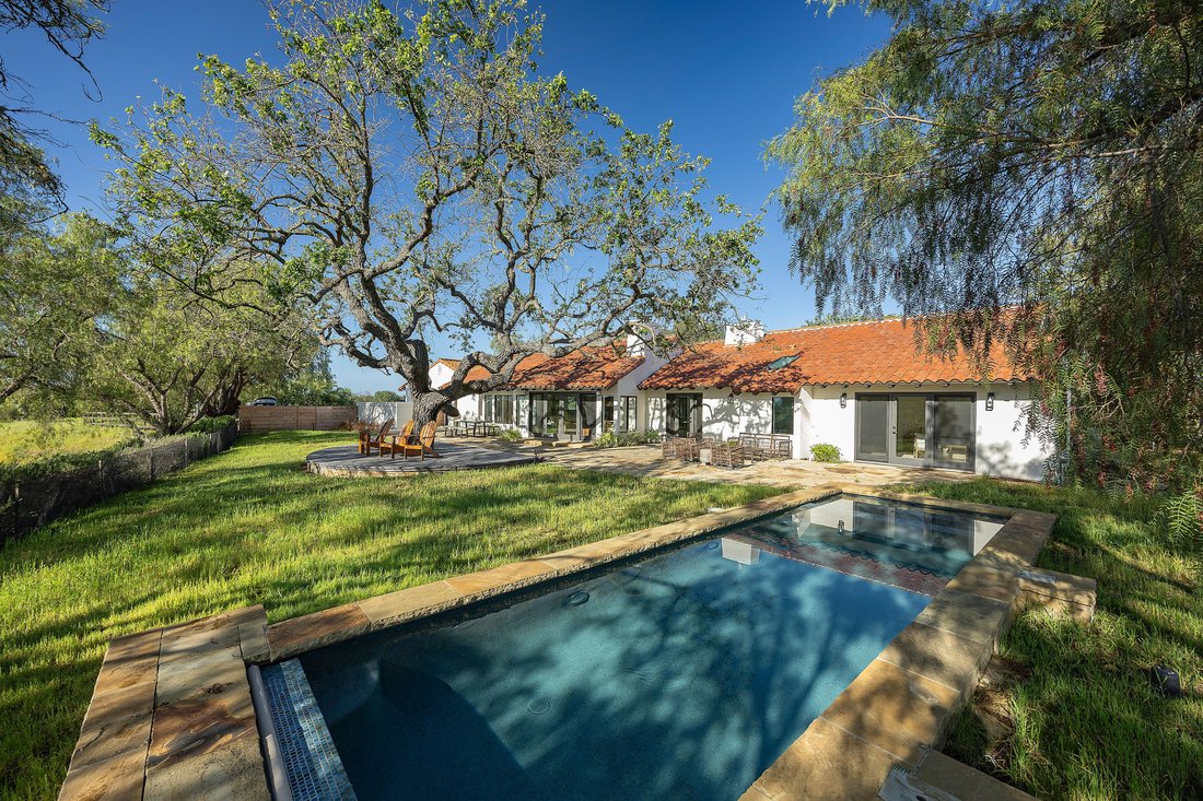 House in Santa Ynez, California, United States 1 - 16557680