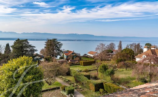 House in Anières, Canton of Geneva, Switzerland 1