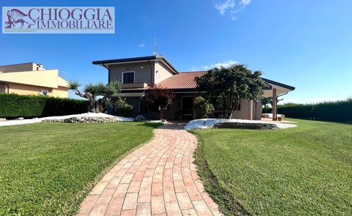 Villa a Loreo, Veneto, Italia 1