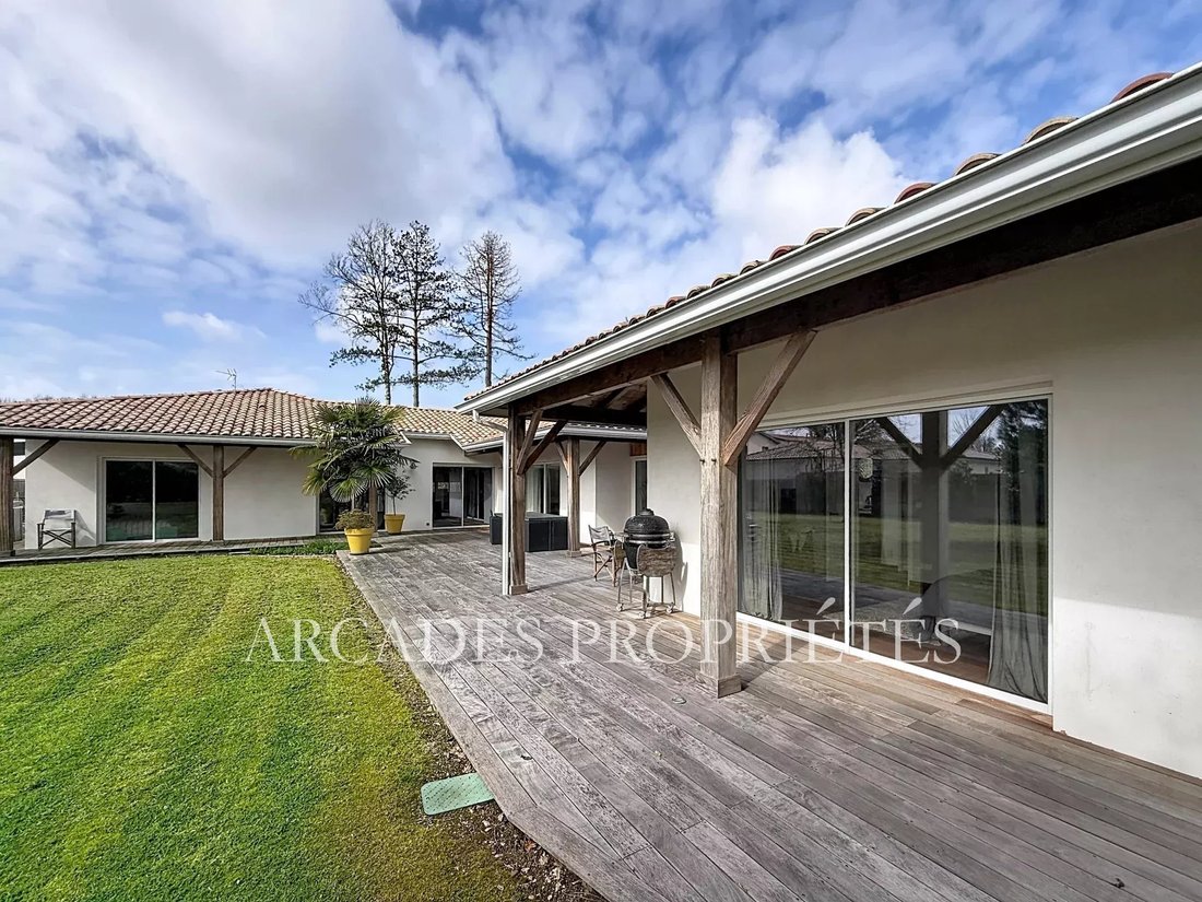 Villa in Saturne, Blanquefort, France 4 - 17425634