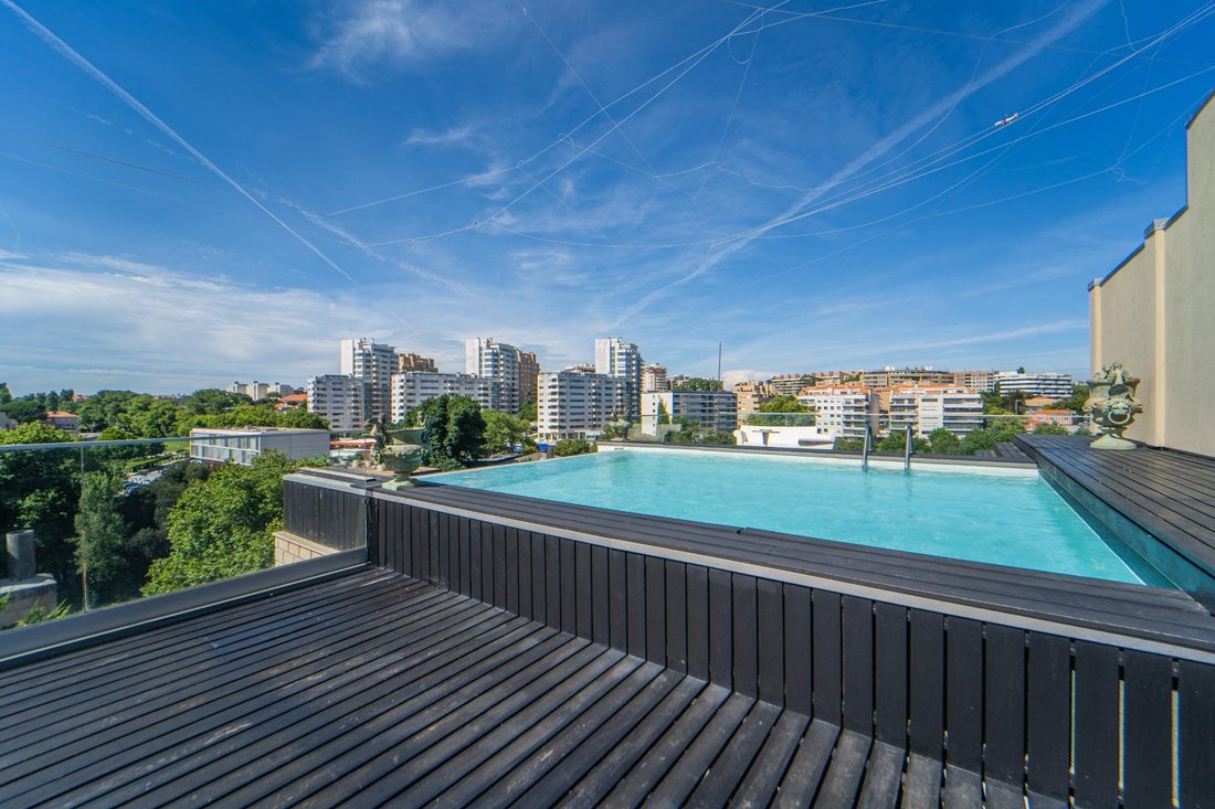 Apartment in Aldoar, Foz do Douro e Nevogilde, Porto District, Portugal 1 - 17426776
