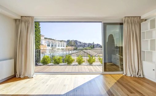 Apartment in Mougins, Provence-Alpes-Côte d'Azur, France 1