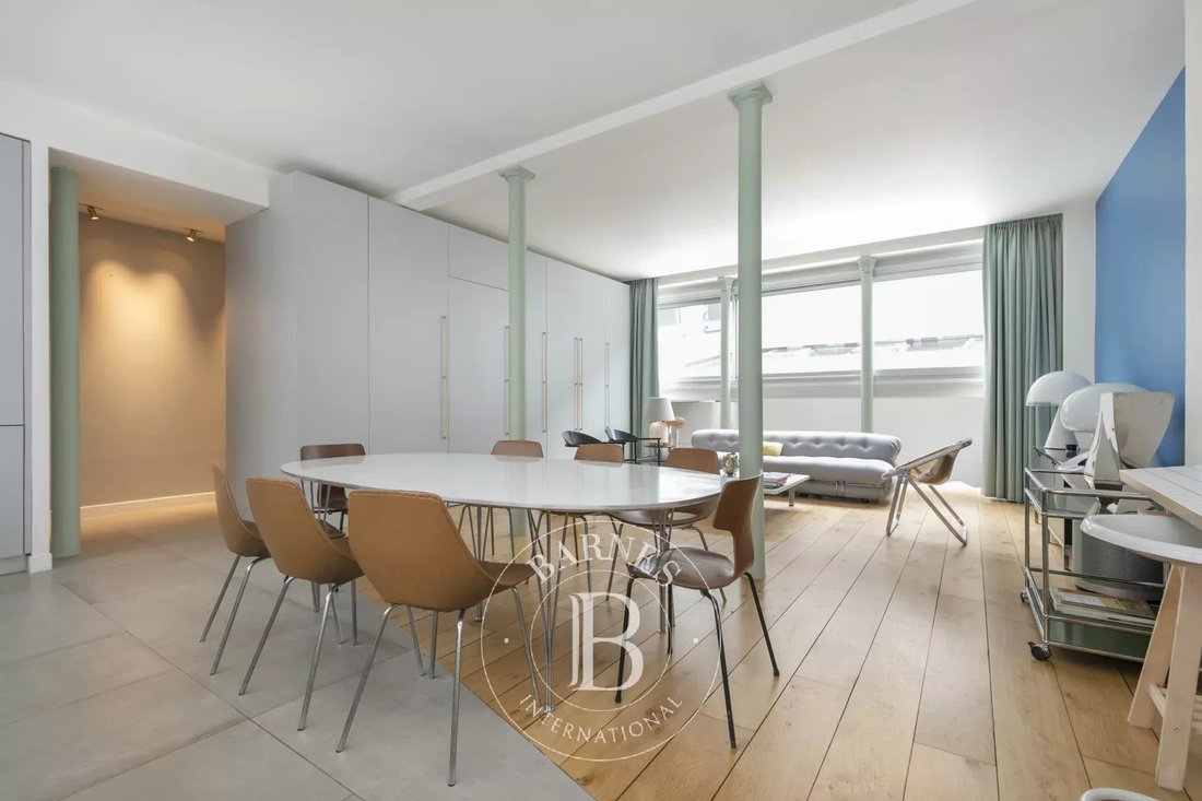 Apartment in République - Saint Ambroise, Paris, Ile-de-France 1 - 17422946