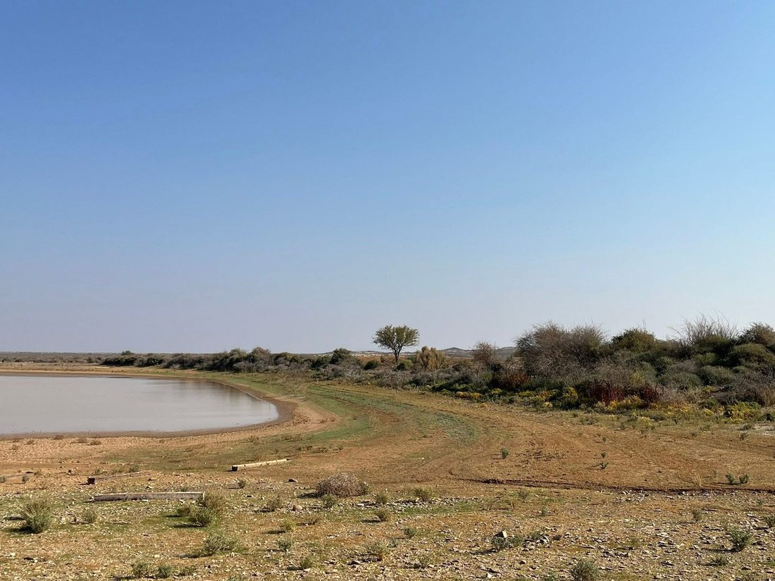 Farm Ranch in Vanwyksvlei, Northern Cape, South Africa 1 - 16207983