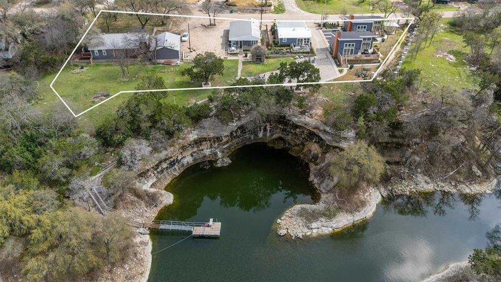 House in Clifton, Texas, United States 2 - 17425005
