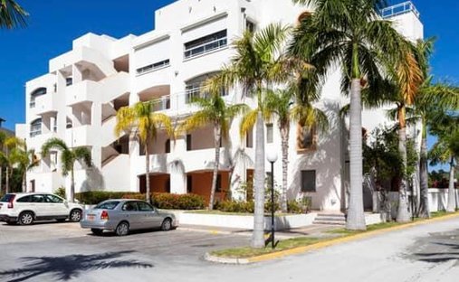 House in Simpson Bay, Sint Maarten 1
