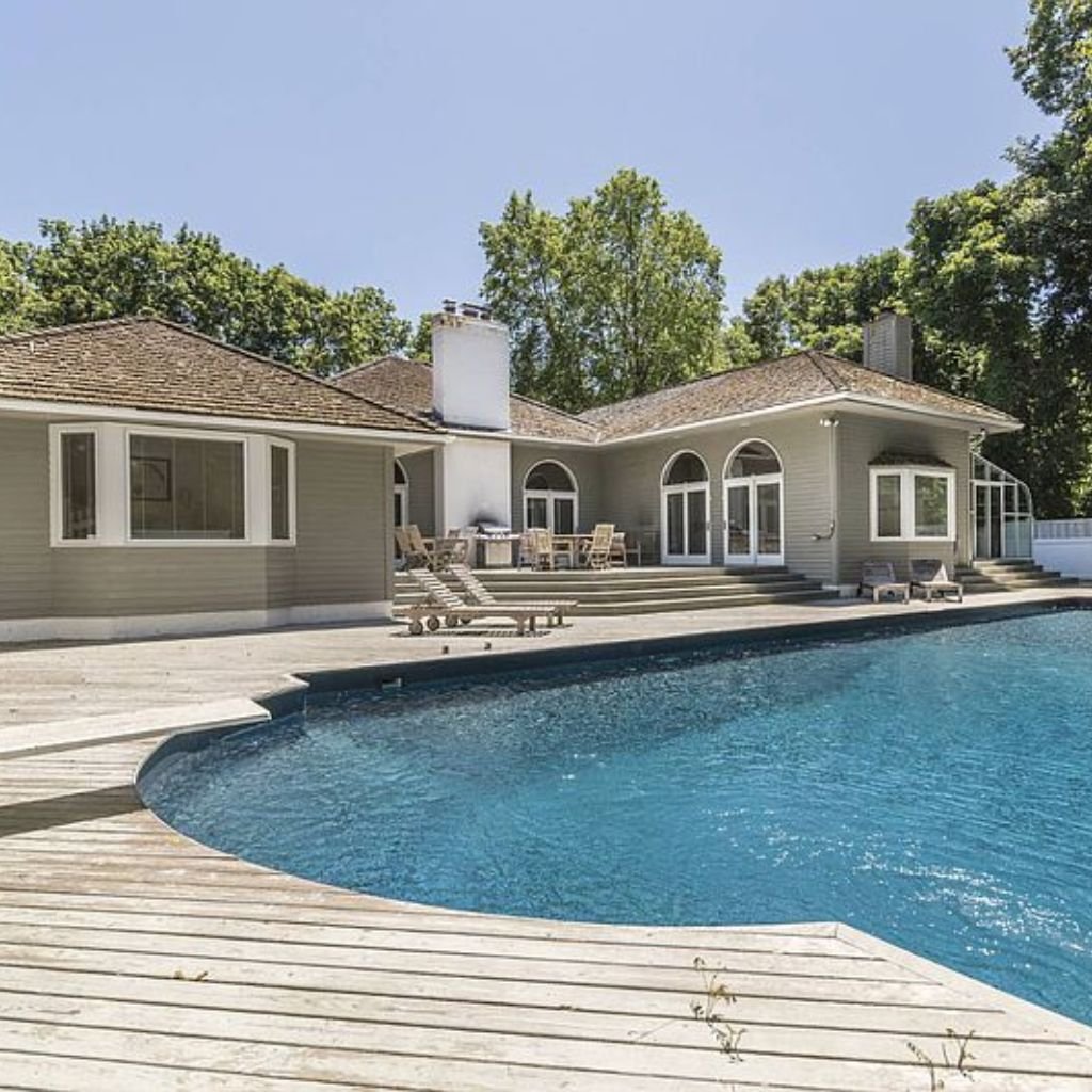 East Hampton, New York, United States 1 - 17423403