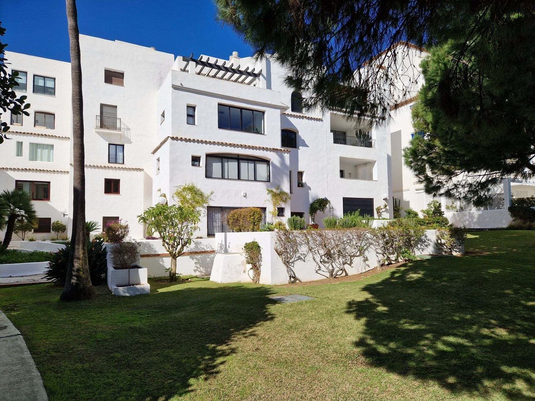 Appartamento a Nueva Andalucía, Marbella, Spagna 2 - 17425530
