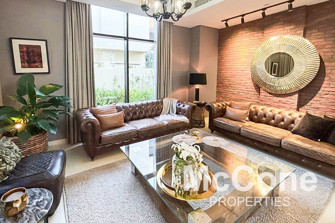 Villa in Damac Hills, Dubai, United Arab Emirates 4 - 17423443