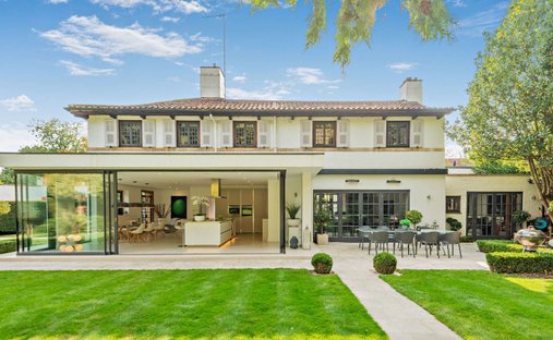 Casa a Englefield Green, Windsor, Inghilterra 1