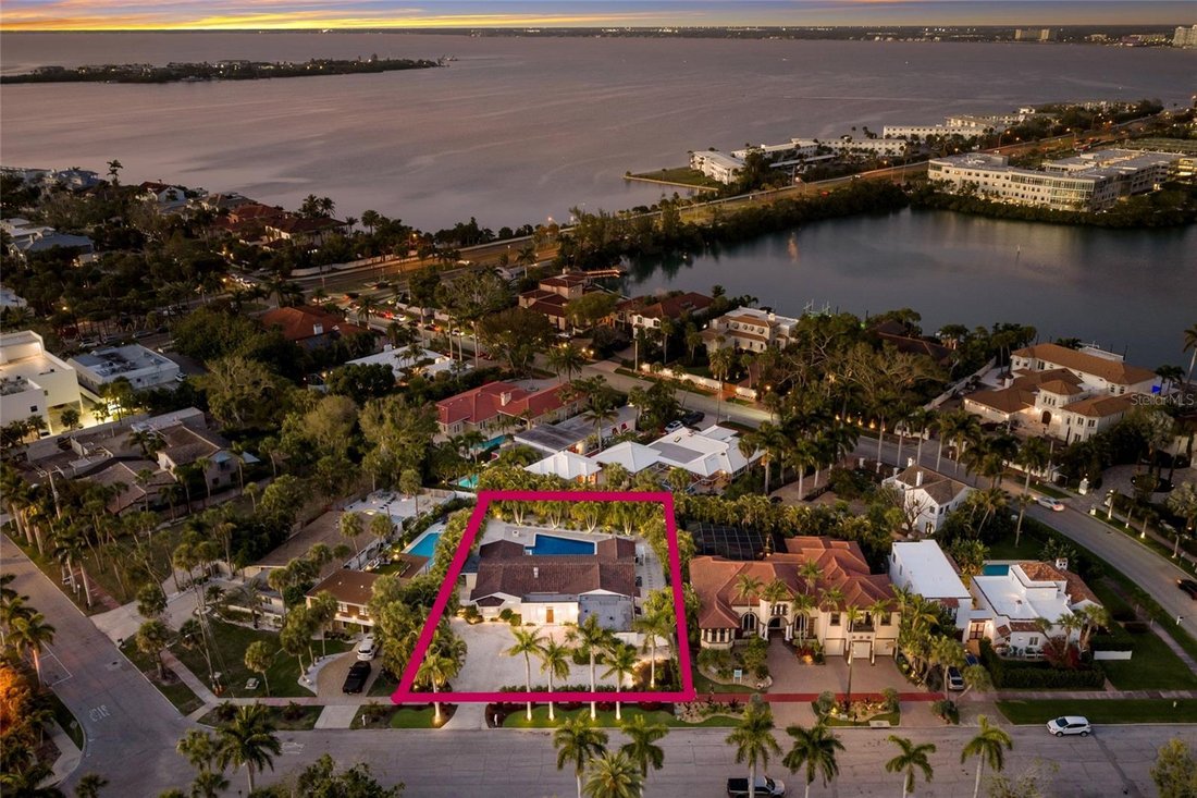 House in Sarasota, Florida, United States 4 - 17424873