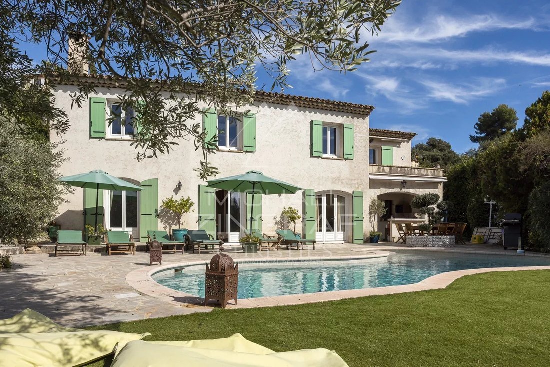 Villa in Sud, La Gaude, France 1 - 17423629