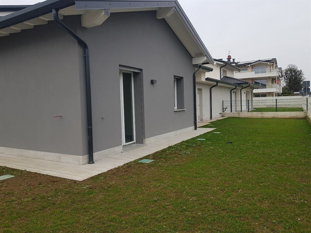 Villa in Cassano d'Adda, Lombardy, Italy 1 - 17425385