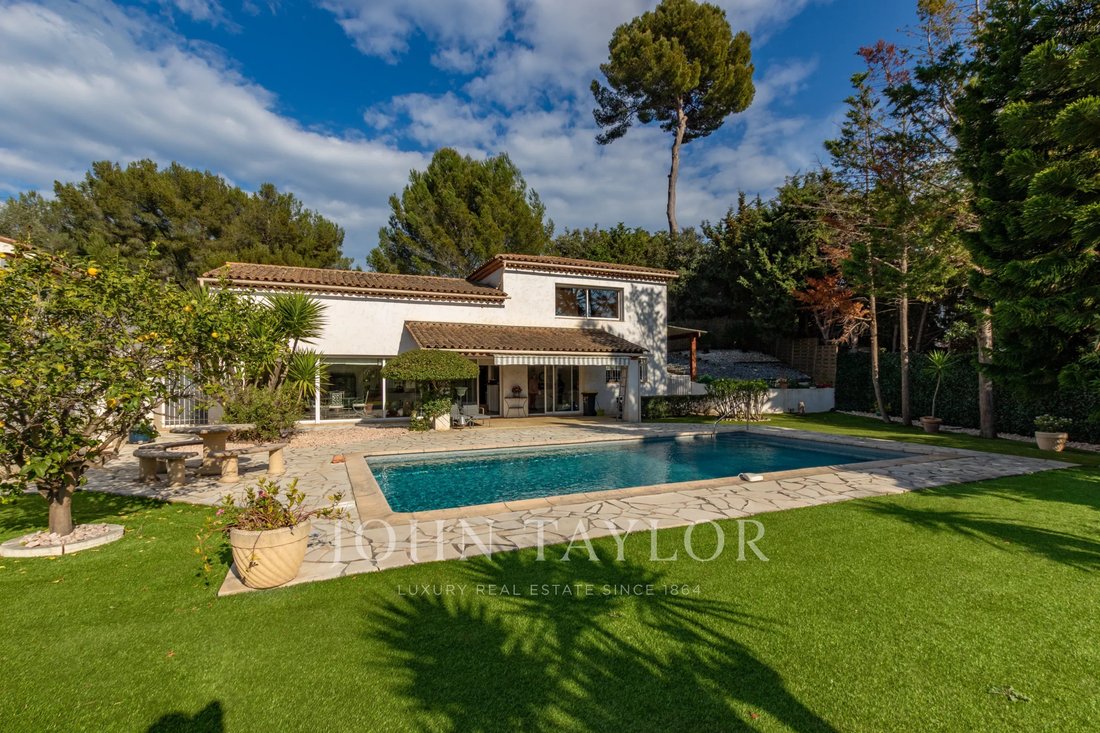 Villa in Saint Maymes-Lauvert, Antibes, France 3 - 17422917