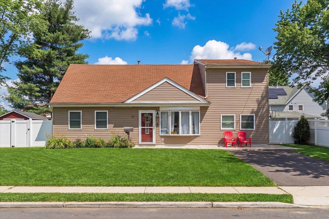 House in Hazlet, New Jersey, United States 2 - 17424245