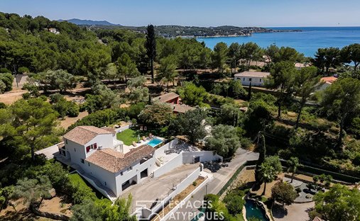 Villa in Nord, Sanary-sur-Mer, France 1