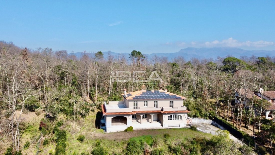 Villa in Pieve di Brancoli, Lucca, Tuscany 5 - 17424774