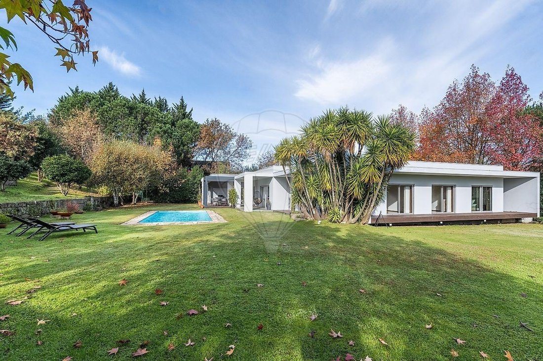 Villa in Santa Eulalia, Braga, Portugal 1 - 17426771
