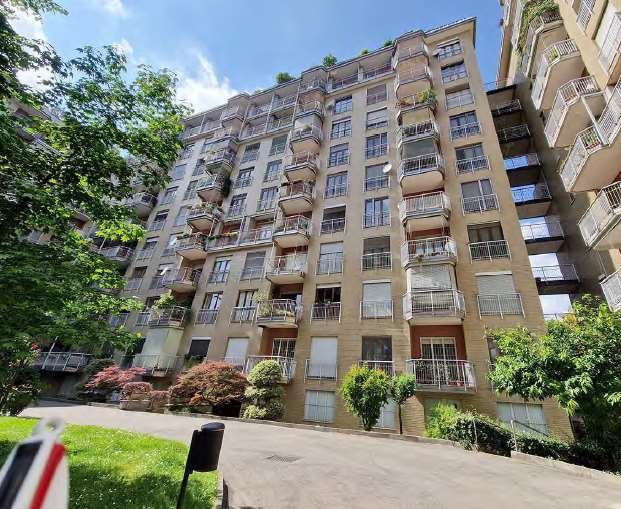 Apartment in Famagosta, Milan, Italy 3 - 17425442