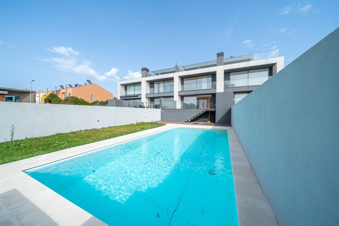 House in Gulpilhares e Valadares, Porto District, Portugal 1 - 17426077