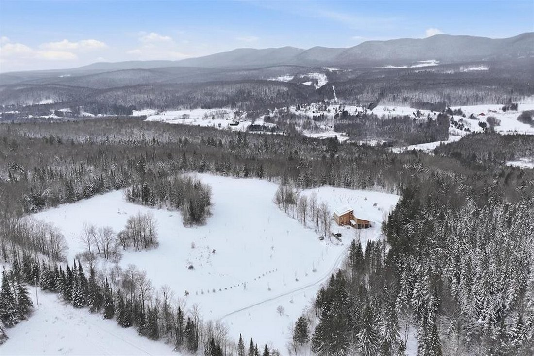 House in Albany, Vermont, United States 2 - 17422525