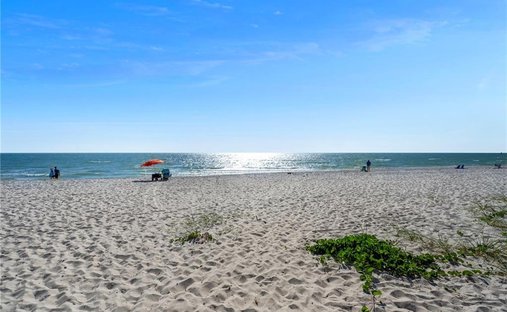 Condo in Naples, Florida, United States 1