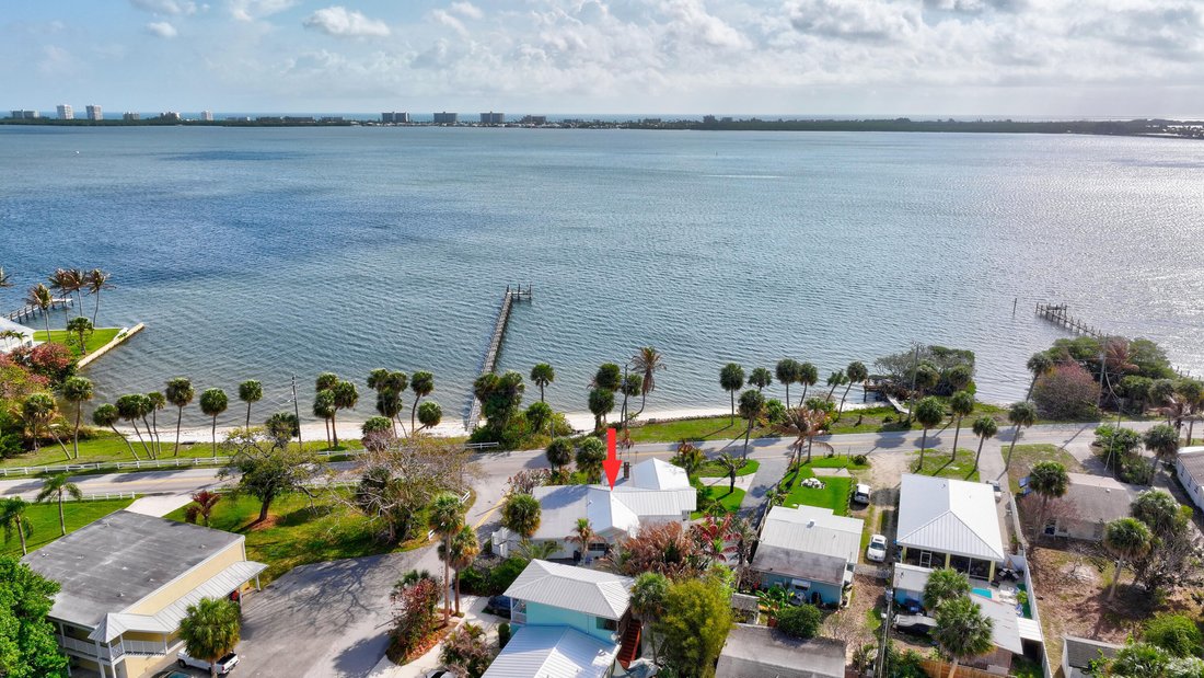 House in Jensen Beach, Florida, United States 2 - 17413825