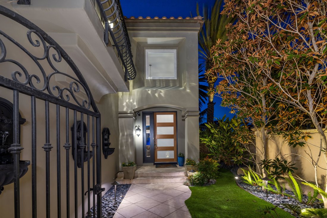 House in Huntington Beach, California, United States 2 - 17423527
