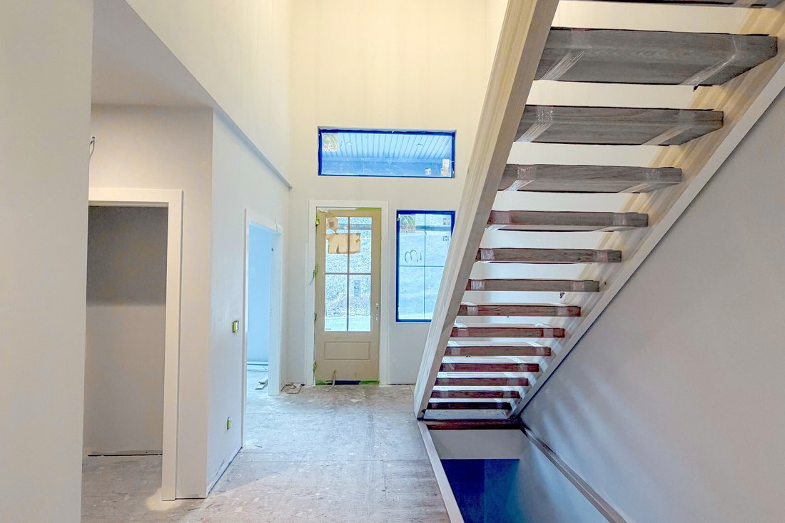 House in Kelowna, British Columbia, Canada 5 - 17424276