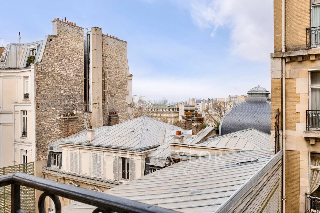 Apartment in Porte Dauphine, Paris 16e Arrondissement, Paris 2 - 17425757
