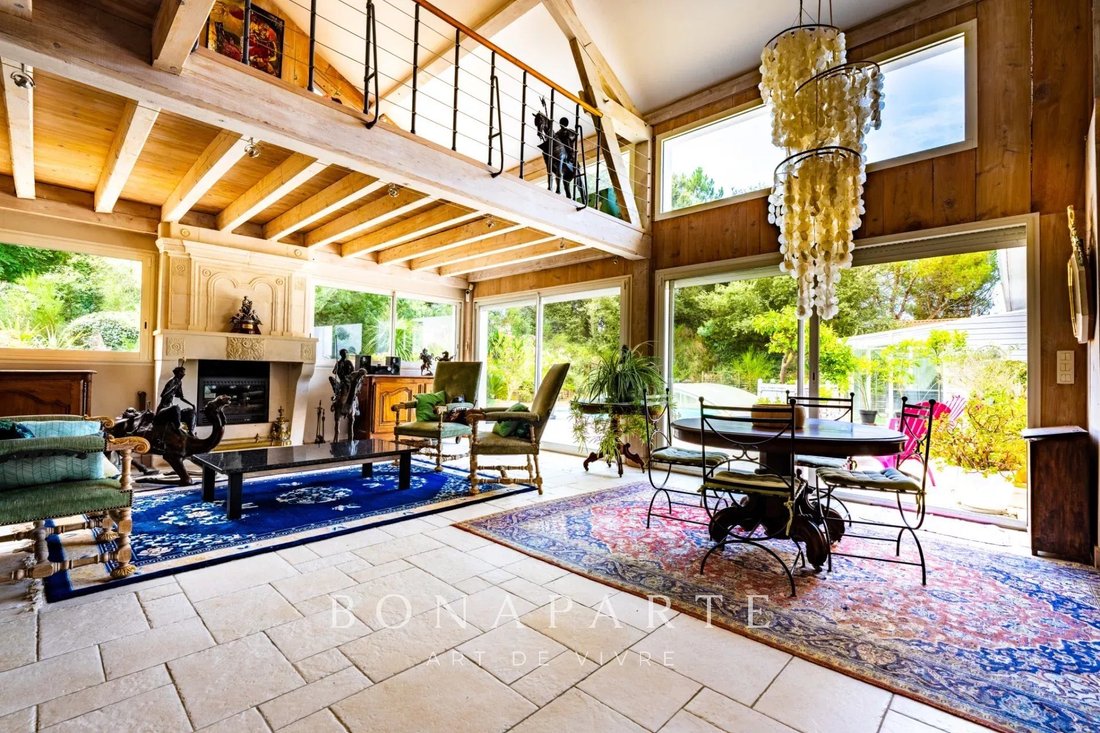 House in Saint-Palais-sur-Mer, Nouvelle-Aquitaine, France 5 - 17423895