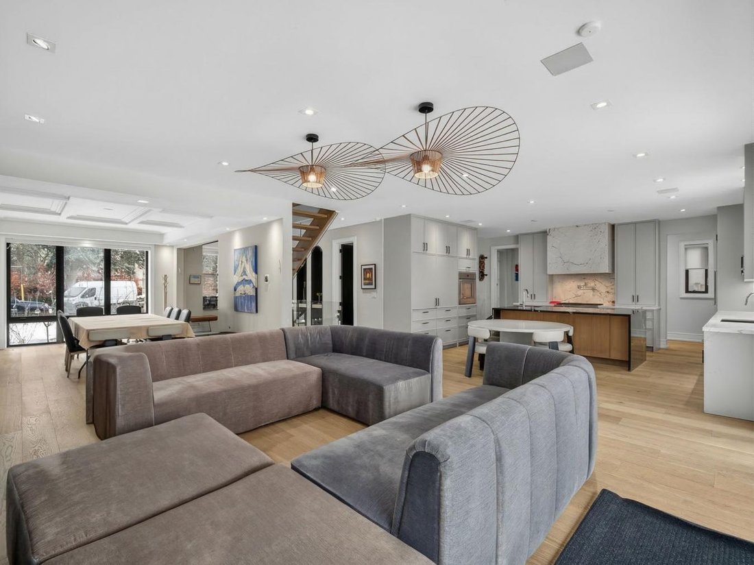 House in Toronto, Ontario, Canada 5 - 17425718