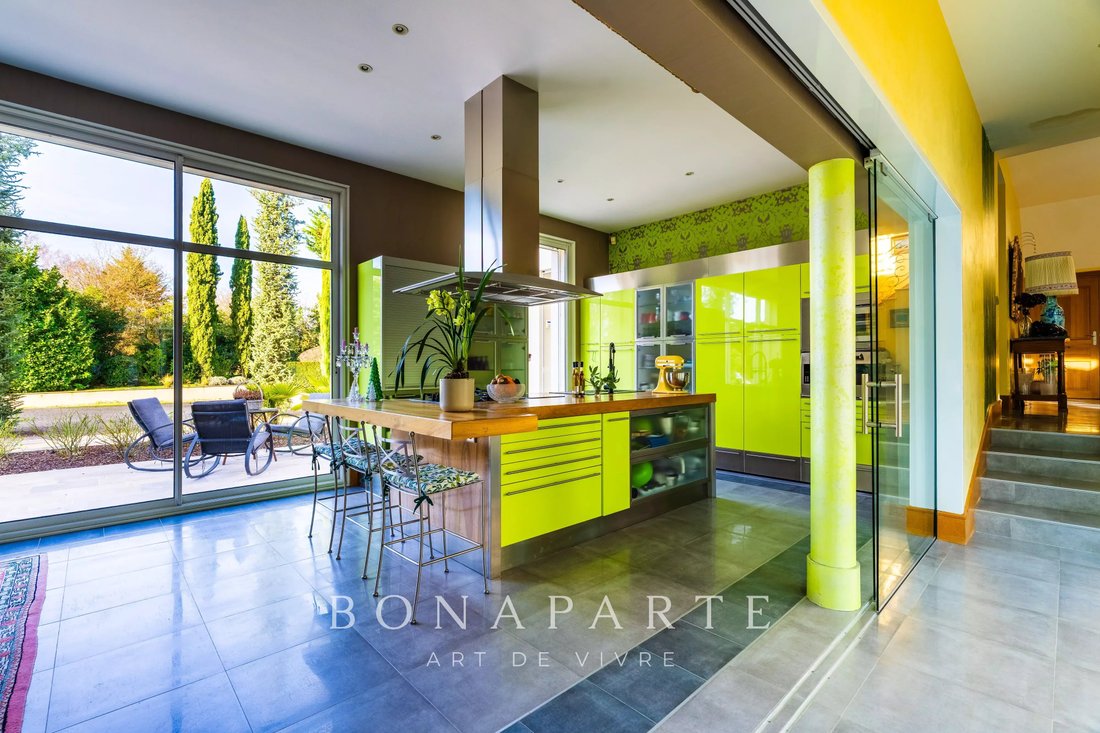 House in Saint-Cyr-sur-Loire, Centre-Val de Loire, France 5 - 17423880