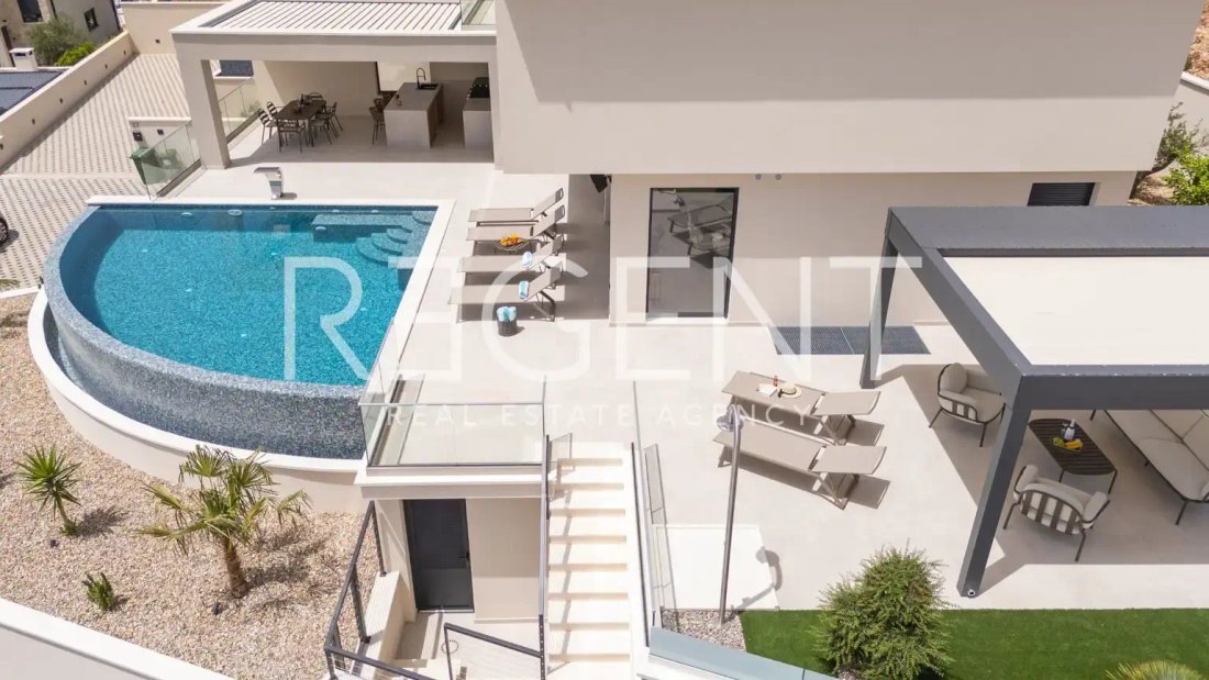 House in Sveti Martin, Split-Dalmatia County, Croatia 2 - 17425503