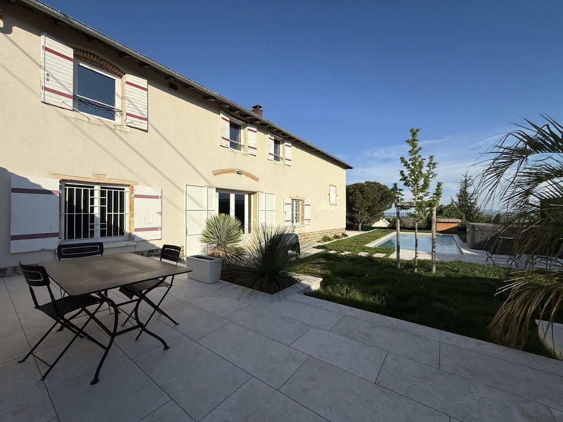 House in Saint-Etienne-la-Varenne, Auvergne-Rhône-Alpes, France 5 - 15702967